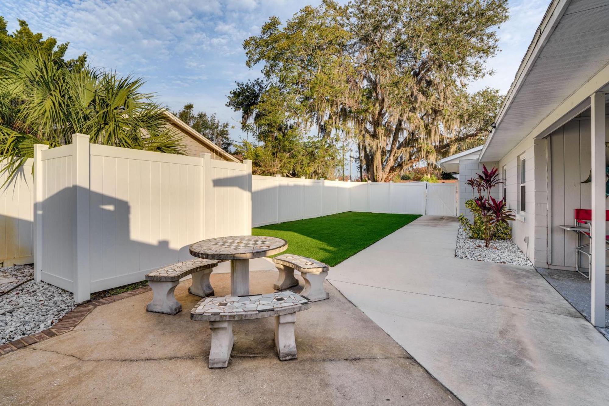 Updated Tavares Retreat Less Than 1 Mile To Boat Ramp Exterior foto